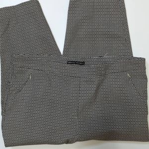 MICHEL Studio size 18 no fly Capri pant